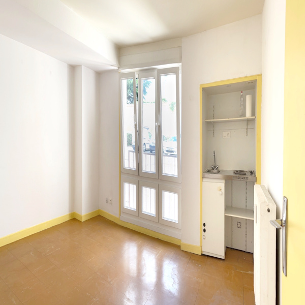 Offres de location Studio Charleville-Mézières 08000